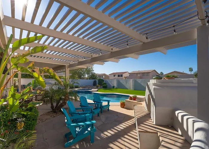 Pool & Outdoor Fireplace Bbq Pool Table Сasa de vacaciones Goodyear